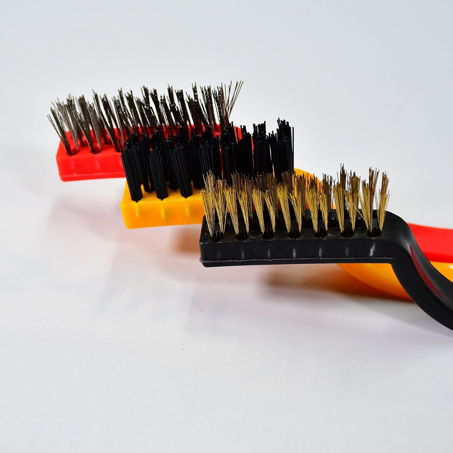 3pc Mini Wire Brush Set Brass Nylon Stainless Steel Bristles Household Cleaning Brush for Gas Stove, Smoke Machine Tool Burner Tiles Tap Rust Removal Welding Slag Dirt & Paint Scrubbing.