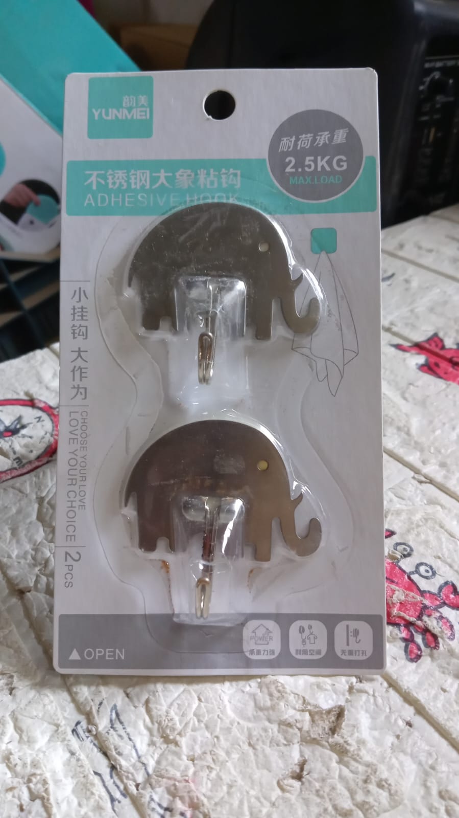 Multipurpose Strong Hook Self-Adhesive hooks for wall Heavy Plastic Hook, Sticky Hook Household For Home , Decorative Hooks, Bathroom & All Type Wall Use Hook , Suitable for Bathroom, Kitchen, Office (2 Pc Set